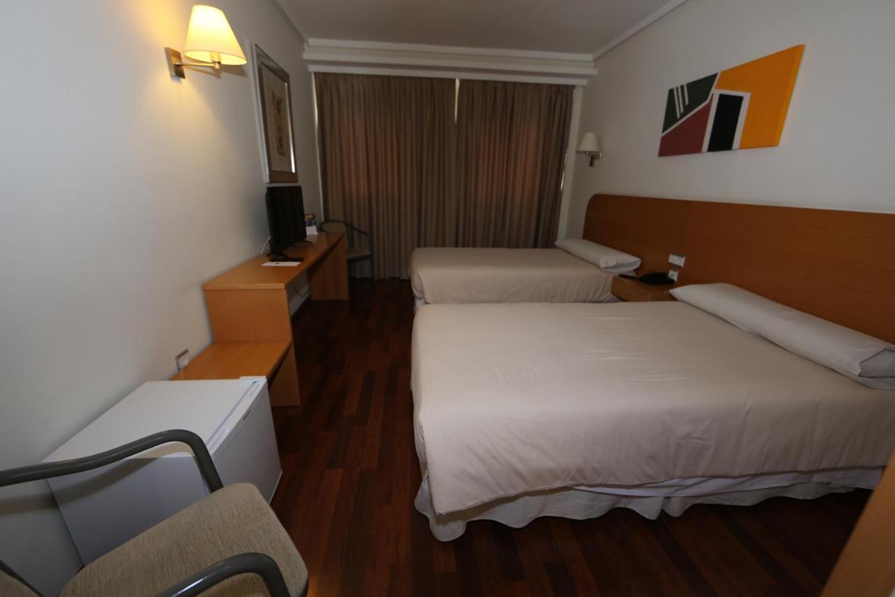 Hotel Universidad Альбасете Екстер'єр фото